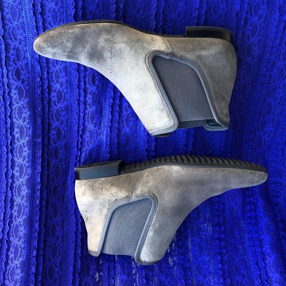 SOLD! Paul Green Suede Leather Ankle Boots/ Booties- Stretch Fit. Grey. Size 3.5 - Picture 4 of 12